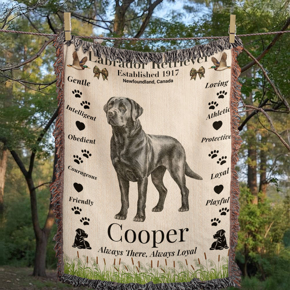 🐾 Woven Blanket – Labrador Retriever - Hunter