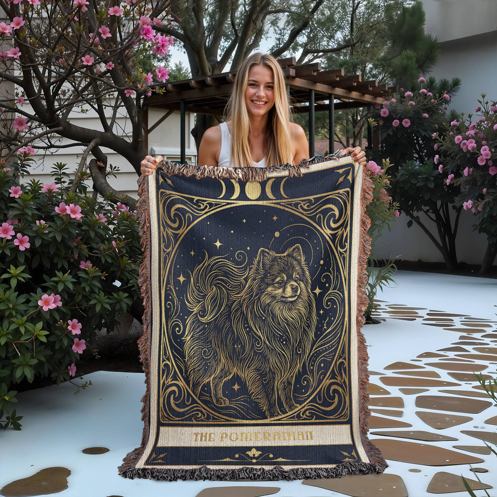 🐾 Woven Blanket Tarot Card Pomeranian Gold & Black