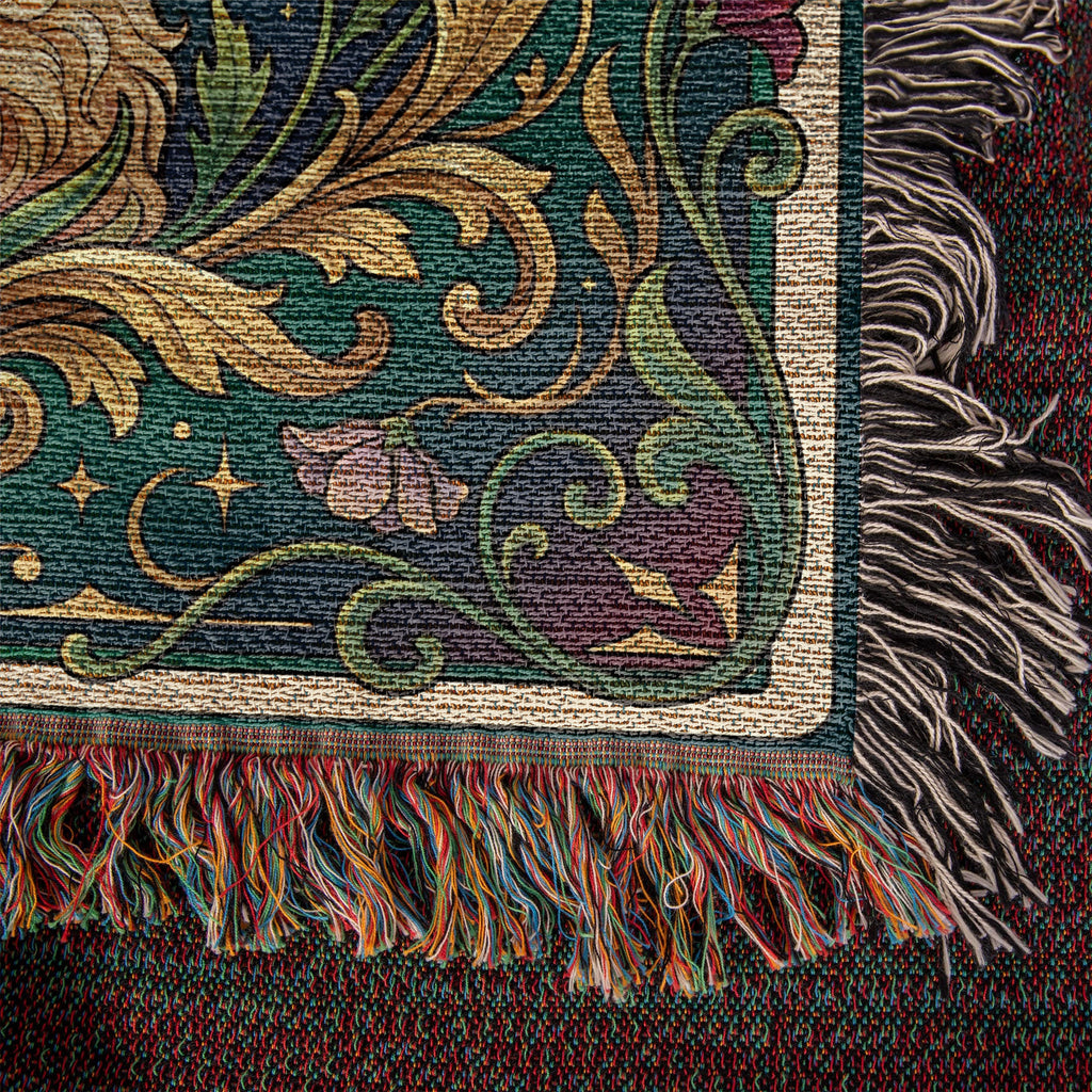 🐾 Woven Blanket Tarot Card - Golden Doodle Lillies