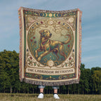 🐾 Woven Blanket Tarot Card - Labrador Retriever Green & Gold