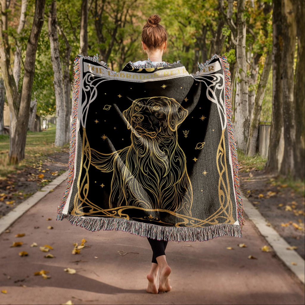 🐾 Woven blanket tarot card - Labrador Retriever Golden Headshot