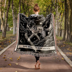 🐾 Woven Blanket Tarot Card - Belgian Malinois Black & White