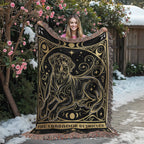 🐾 Woven Blanket tarot card - Labrador Retriever Gold & Black