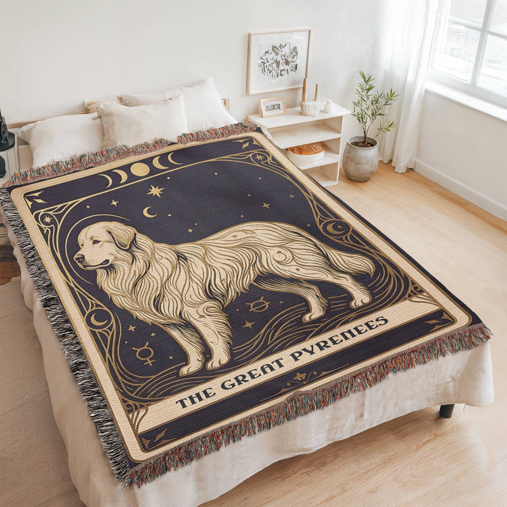 🐾 Woven Blanket Tarot Card - Great Pyrenees Celestial