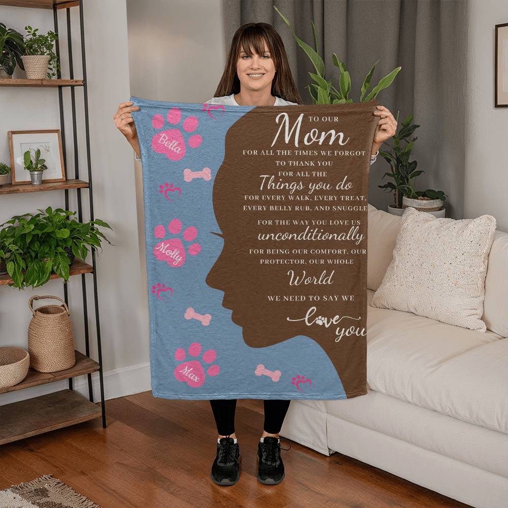 🐾 To Our Mom Dog Blanket - Personalized Dog Names - Dog Mom Gift 🎁 - Fleece Throw